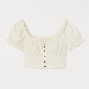Sweetheart white top with buttons